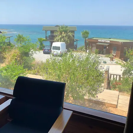 Zambak Holiday Village & Restaurant Seafront Location !