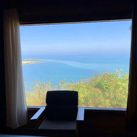 Hotel Zambak Holiday Village & Restaurant Seafront Location ! Kalogrea