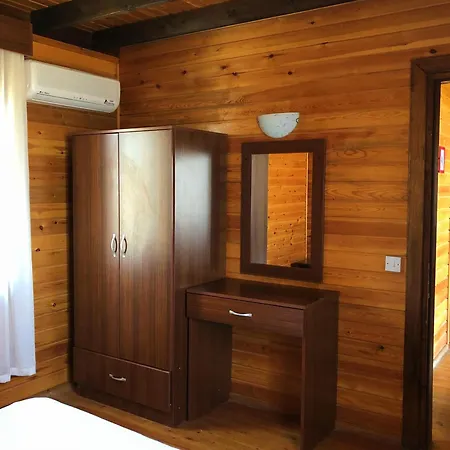 Zambak Holiday Village & Restaurant Seafront Location ! Kalogrea