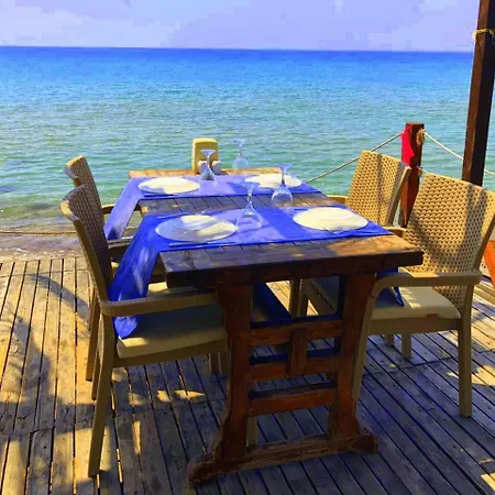 Zambak Holiday Village & Restaurant Seafront Location !