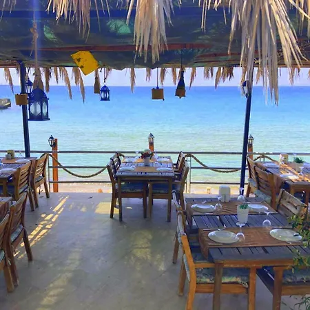 Zambak Holiday Village & Restaurant Seafront Location ! Ξενοδοχείο *